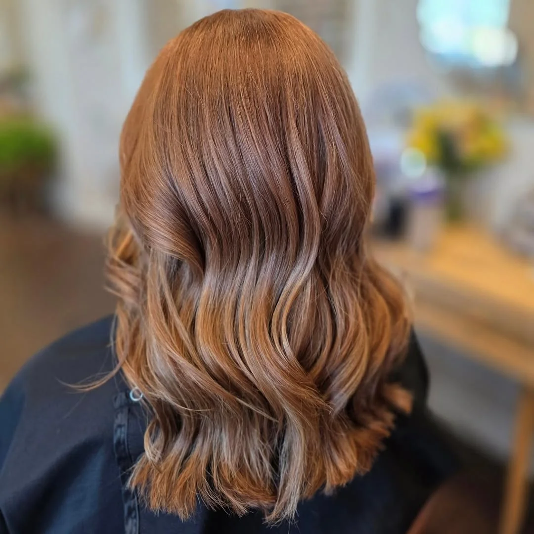 Dimensional chestnut color